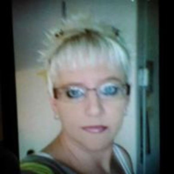 Meet your Posher, Mimi - Picture 1 of 1